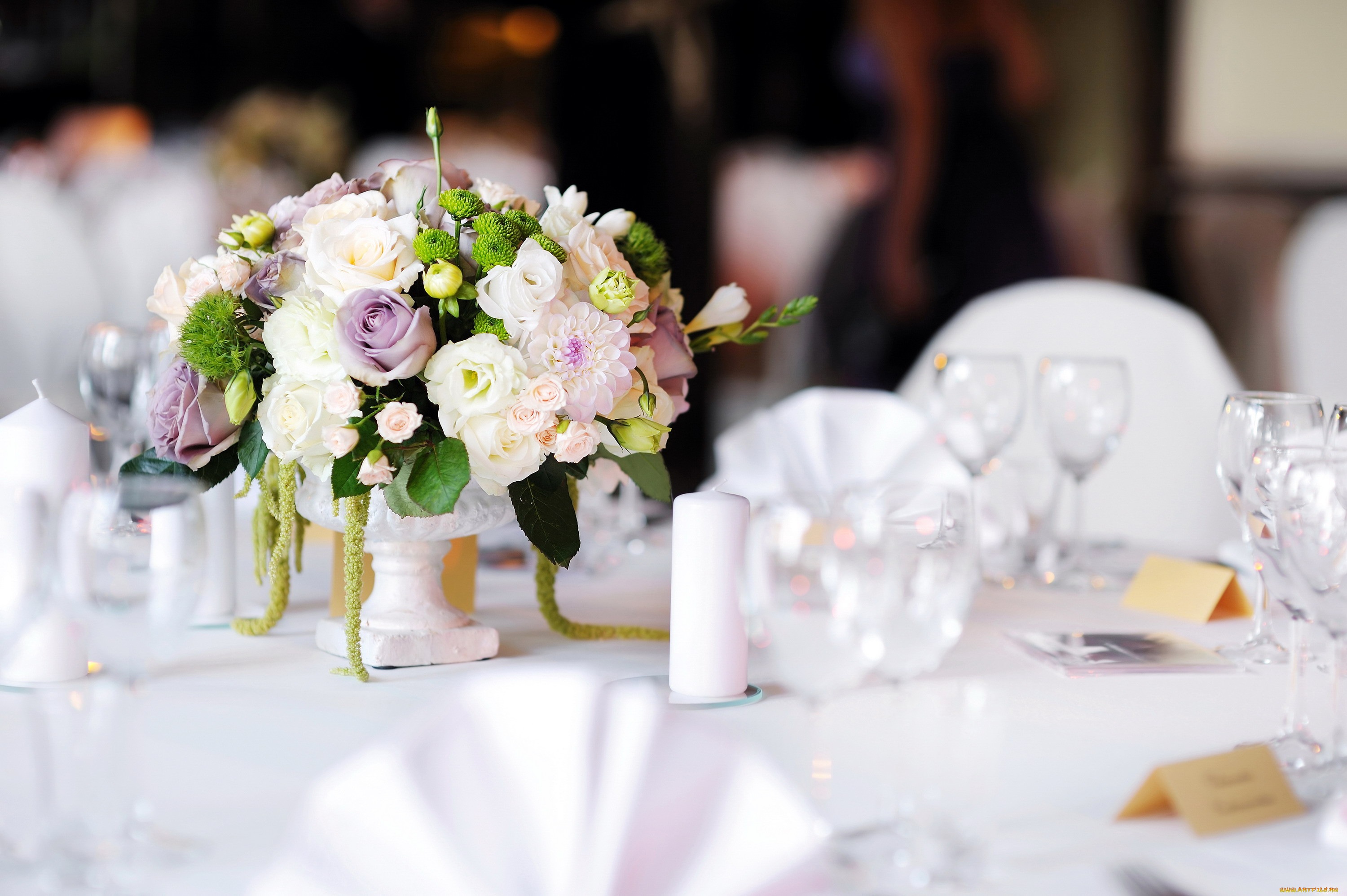 Свадьба поминки. Свадебный стол. Свадебный банкет. Свадебное торжество. Украсить стол цветами на свадьбу.